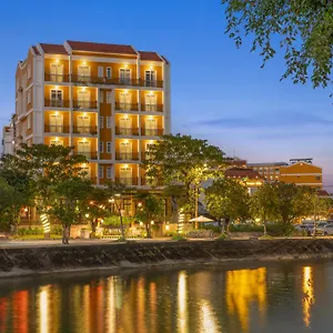 Royal Riverside & 4*, Hoi An Vietnam